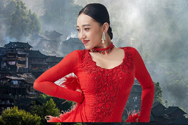 何樱非常不满,挨骂的不是他们,他们当然可以轻松惬意,站着说话不腰疼。