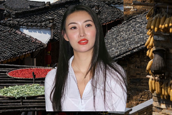 小关等人怒目而视,想回敬对方。但是维拉没开口,他们又不好越俎代庖。