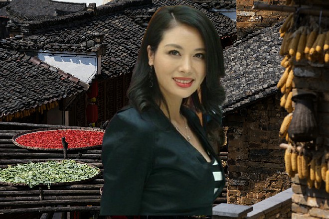 邀请函上,规定了地点与时间,让她们准时赴约。怎么看起来,崔吉不知情的样子?