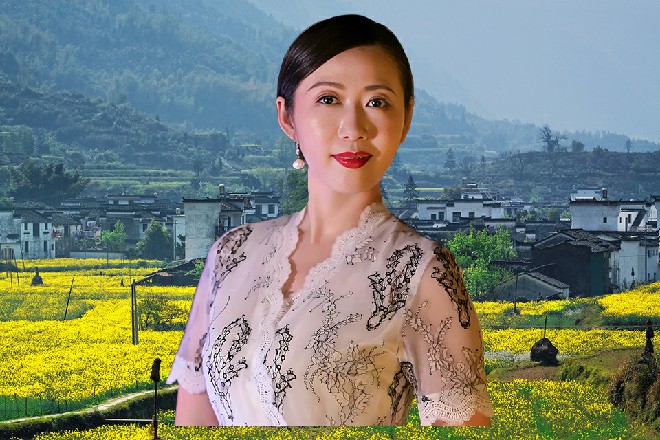 从现在开始,青红文化宣布自己,晋级成为行业中的大公司,估计也没有什么人挑刺。