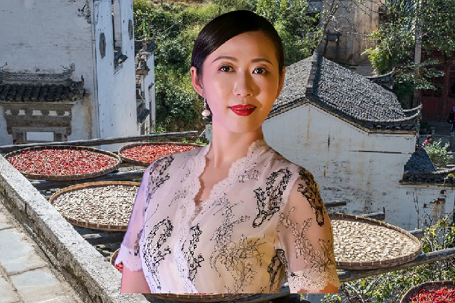 杨红谨慎道：“说不定什么时候，时机成熟了，云腾反过来一口把成果吞掉。