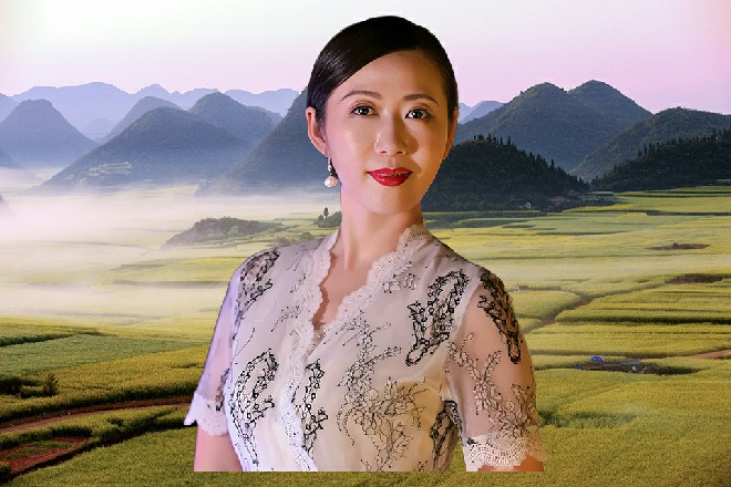 对于蹲点守巨头门口拍照的“小喽啰来说,一万块已经算是丰厚的奖励。