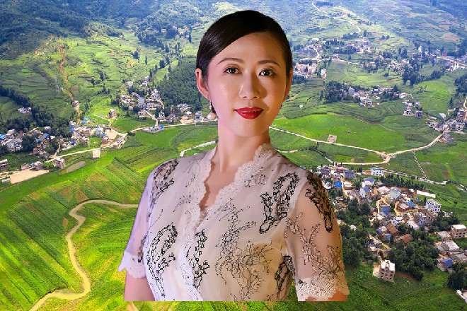 Spop回到了住所,一堆人立即涌了过来。一个个人的眼睛里,好像在放光,又闪又亮。