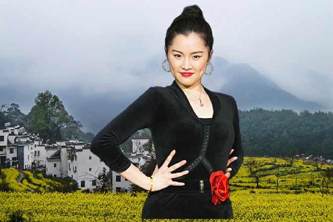 对此,老绅士等人心知肚明,在电影放映结束之后,更是第一时间观察贝拉公主的神色。
