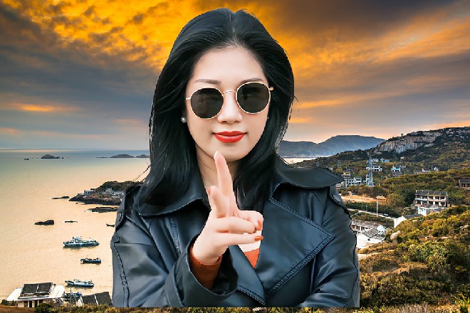 哪怕他在影片中,饰演一个敲诈勒索的小混混,也没人觉得反感,反而觉得有趣。