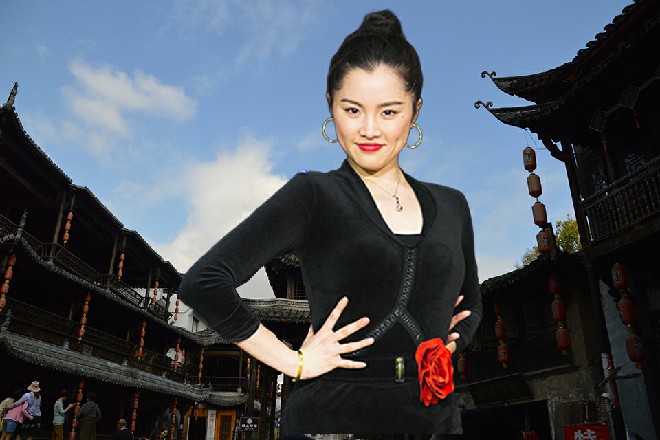 一个导演，如果对自己的作品，都没有任何信心。知道是烂片，还要搬到电影院中圈钱。