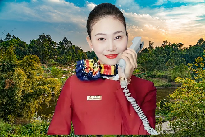 绝对舞力点了点头,又问道:“那么在戒指上,类似于鸟形态的翅膀,是单翼,还是双翼?