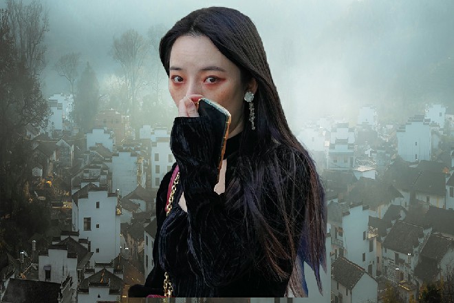 因为他也清楚,文化界一些人,对他接替了张煌,执导这部电影向来有微辞。