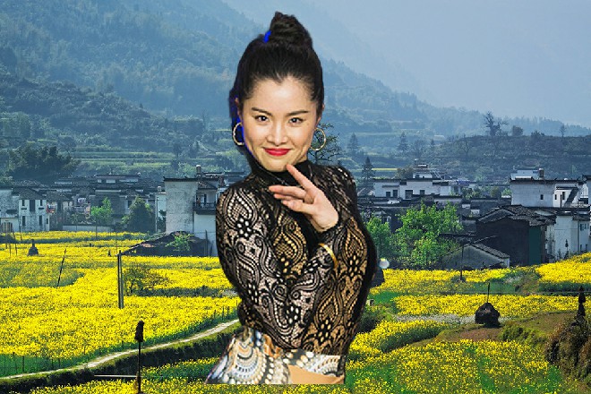 在他看来,这部电影的内容,剧情并不复杂,实质就是在讲述一个战神归来的故事。