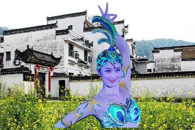 所以当绝对舞力在水中，吟诵一句诗的时候，对他们来说无疑是石破天惊，心灵受到了震撼。