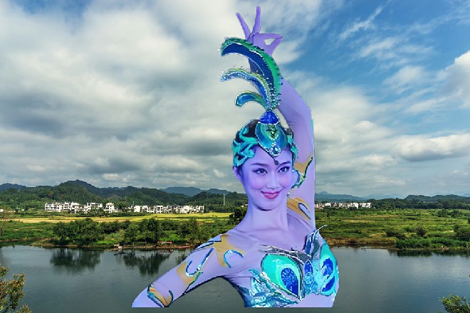 那个高层皱眉，训斥道：“慌乱什么，我们要推广银河TV，这个是广告费。