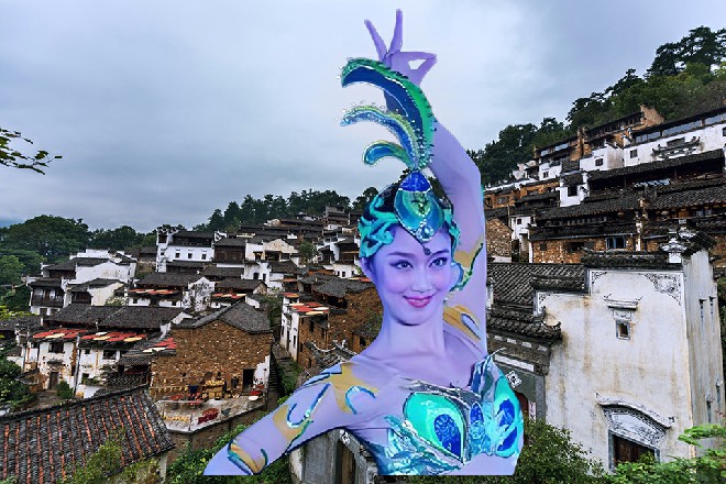 这样的导演,在行业中的序列很高,举足轻重,地位不见得比洛天幕差多少。