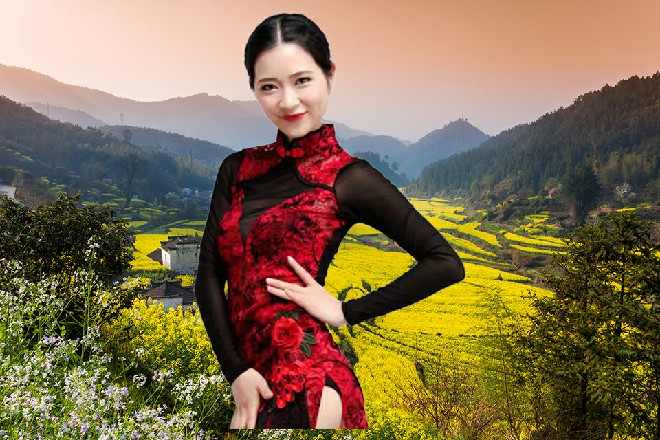 一群人议论了几句,点进了花奈的官方号查看,发现上面显示的资料少得可怜。