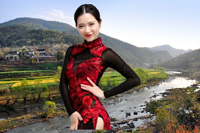崔吉搂着Spop的肩膀,把他往外推,“兄弟,谢了。你可以回去了,回头再联系。