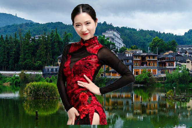 JM假面笑道:“他拒绝洛天幕导演的邀请之后,又劝说对方拍《银河巨舰8》。