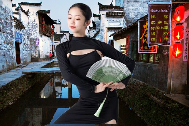 JM假面摇头,“要知道,这手段他用了,一旦被我们捉住机会,反而对他不利。