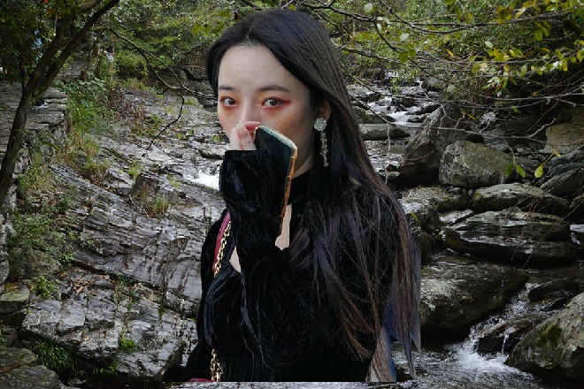 媒体平台这是这么多,他们的报道偏向哪一边,另外一边自然受到一些影响。
