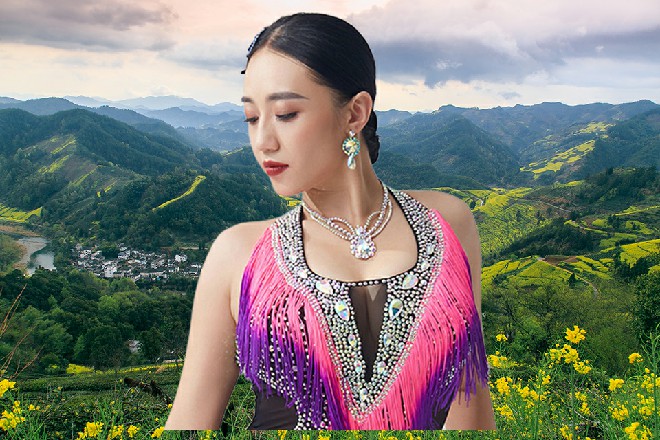 几乎所有人都清楚,当老一辈的导演退休之后。圈子之中扛起大旗的,就是这几个人。