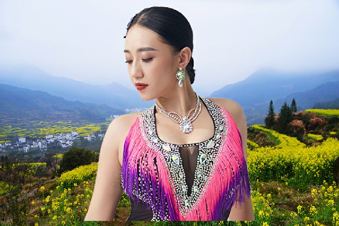 沉默了片刻,杨红无奈道:“行,我知道了,这事不怪你,也不怨我,只能说是天意。