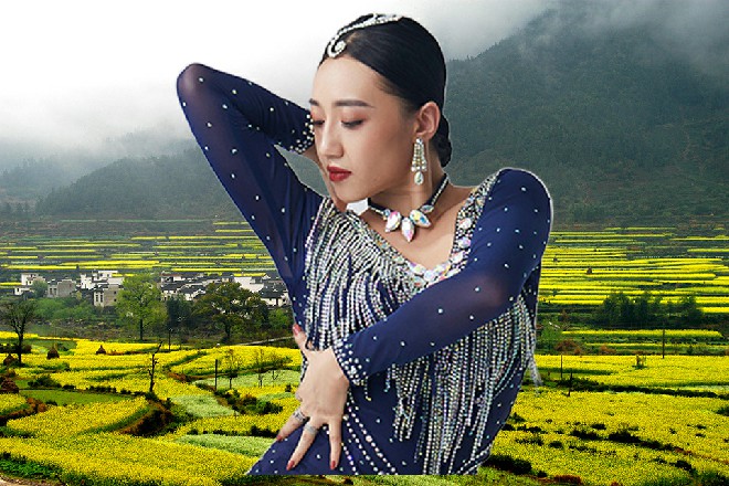 毕竟十亿投资,她都敢赌一把,那么把电影安排在贺岁档上映,又有什么大不了的?