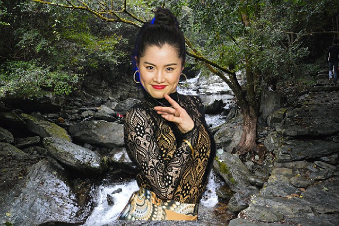 杨红建议道:“外星人,各种战舰,浩大的战场。只要有心,什么大场面没有?