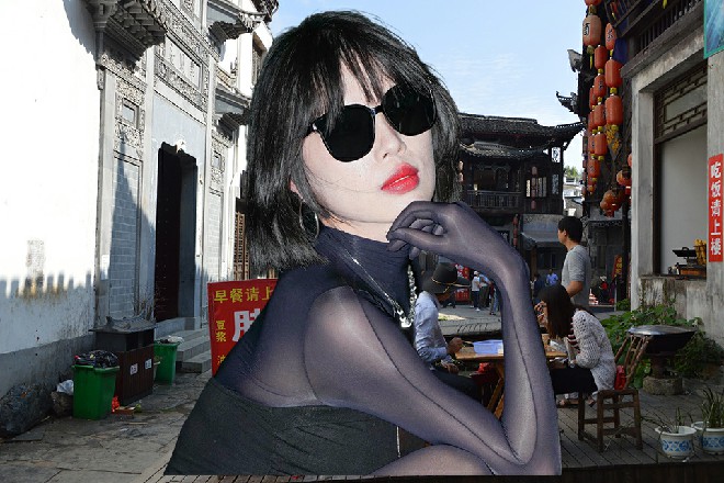 一杯白开水,摆在了维拉案前。老头子笑问道:“故地重游,感觉怎么样?