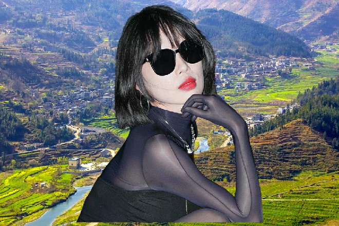 崔吉晃了晃手机,“只要控制得住评价,不要让口碑扩散出去,电影还是可以赚钱的。