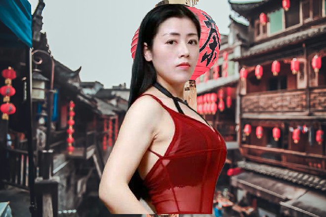 “兄弟,辛苦了,怎么黑了这么多。胡英商直接上前,狠狠搂住他,拍了拍他的后背。